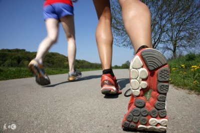 ​经常听朋友们说打卡，打卡到底是什么意思呢？