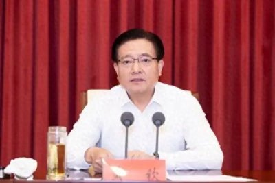 ​卸任无锡市委书记后的黄钦