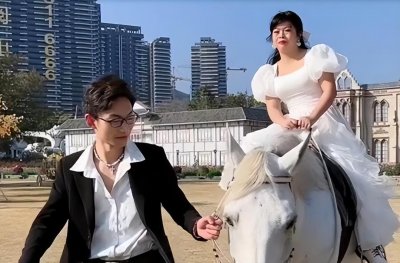 ​琼姐：流浪女成豪门阔太，婚后哭诉丈夫与其分居，被质疑剧本炒作