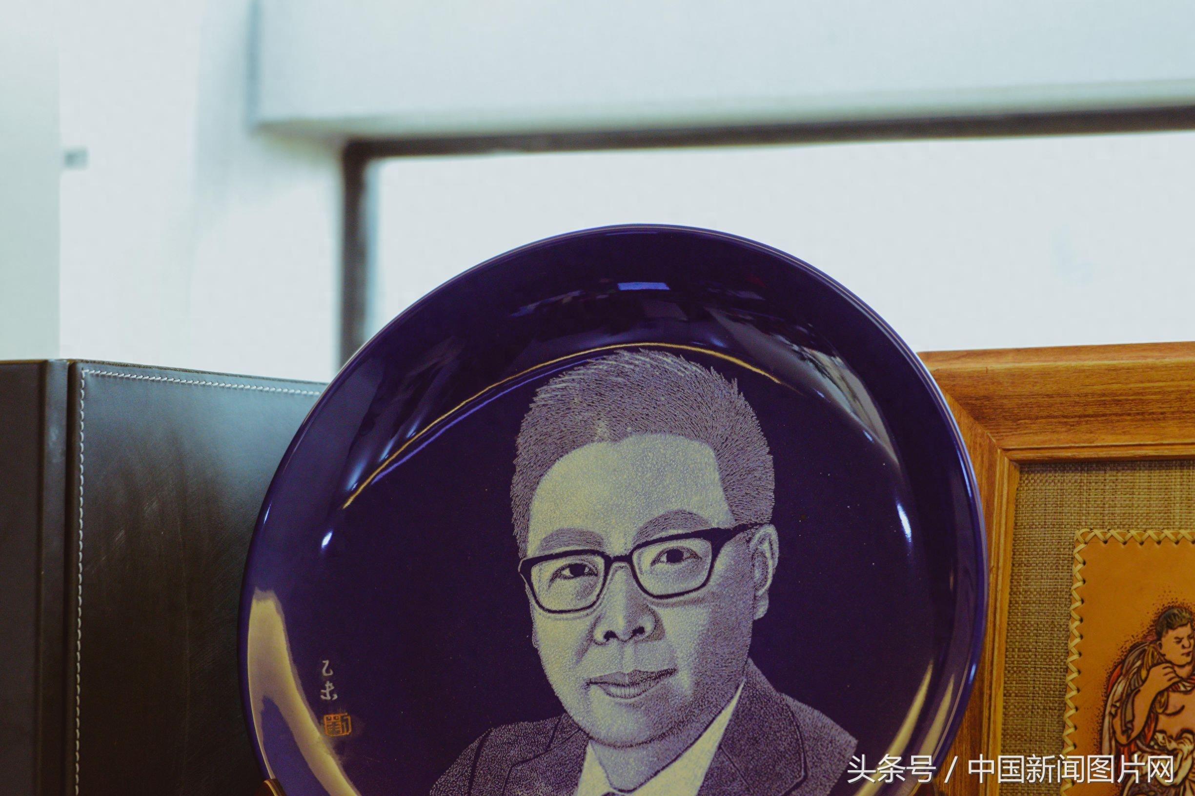 廖英强：从财经记者到财经“网红”