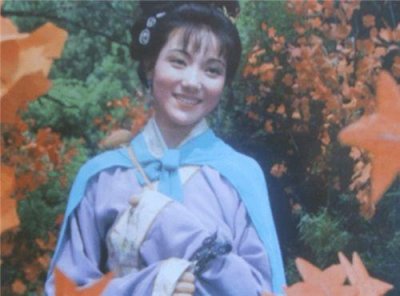 ​1999年那夜，艺术家赵丽蓉穿好寿衣选好遗照，含泪请求安乐死