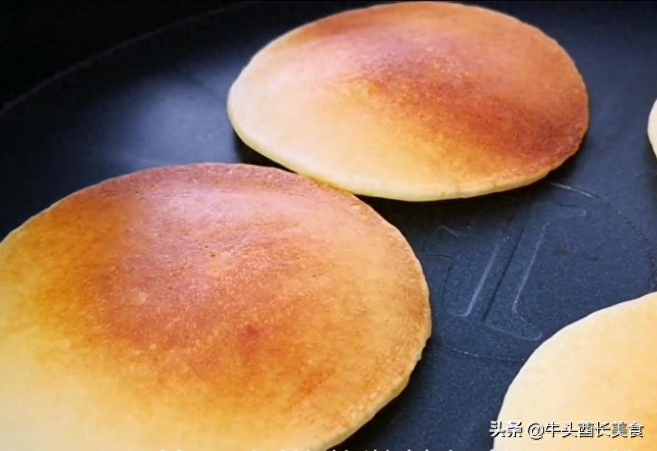 菠萝饼这么做超好吃，简单有营养，早餐吃3大块都不够