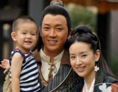 ​潘粤明十年为儿子庆生，都两个表情，没文字与合照，网友吐槽董洁