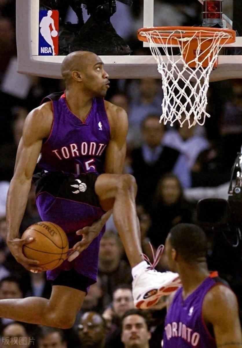 卡特生涯经典瞬间全回顾,22年辗转多队,死亡之扣成永恒