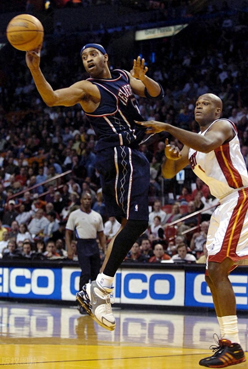 卡特生涯经典瞬间全回顾,22年辗转多队,死亡之扣成永恒