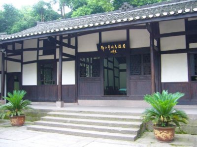 ​重庆出发去西安自驾游路线，沿途好玩景点推荐