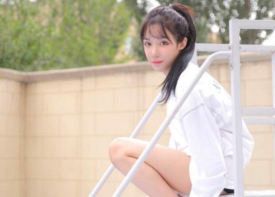 ​艾比承认自己整容，作为最美女装大佬，却想去参加男团选秀？