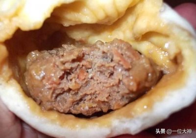 ​京海西区，人肉包子案。