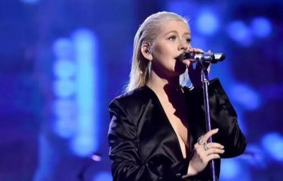 ​唱歌时声音洪亮的五大技巧