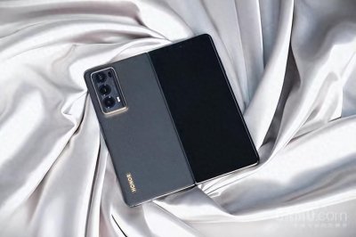 ​荣耀手机各系列全盘点，哪款该买哪款不该买，看这一篇就够了！