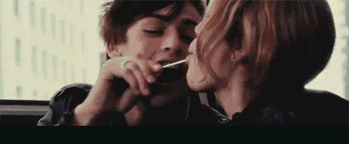 异地分手见面会和好吗（异地恋分手该如何挽回要说些什么）