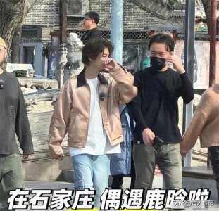 ​鹿晗身高水分好大啊，哪有1米78，小小一只很瘦很白本人真的很帅