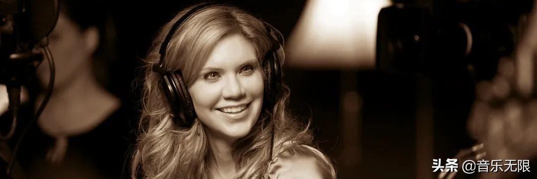 格莱美历史上最年轻获奖者（历史上荣获格莱美奖最多的她）(1)