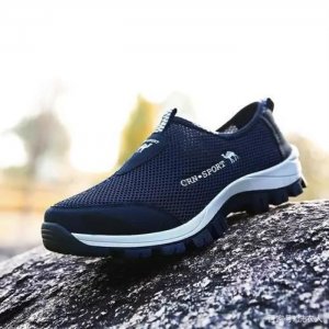 ​网面白鞋怎么清洗干净（教你如何清洗网面鞋）