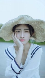 ​女生一般喜欢男生送什么礼物比较好(送女生100元左右的礼物)