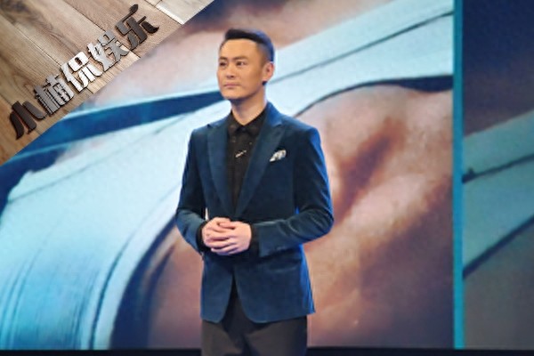 李解生活近照曝光，曾与范冰冰相恋，如今42岁依旧单身未娶