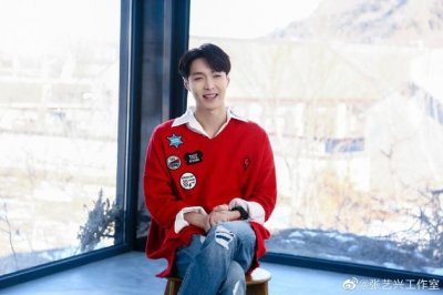 ​满满正能量！张艺兴低调为高中母校抗疫捐款