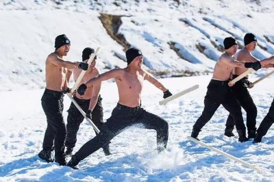 ​中国特警哪家强？多图围观看这里！网民：又想骗我去当警察……