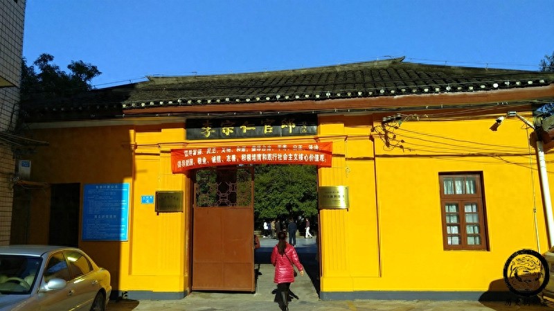 实拍“总统府”李宗仁故居：占地4000平，图十是李宗仁的龙凤大床