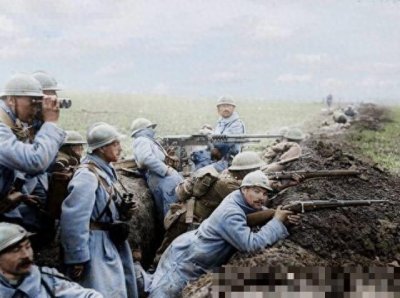 ​战场奇观：逃兵成胜者，督战队成溃军手下败将