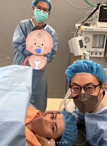 ​40岁女星官宣高龄产子！被富商抱怀中太幸福，曾与罗志祥传绯闻