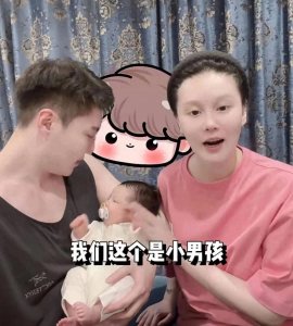 ​赵珈萱：新生代的母亲，赵本山之女的责任与担当