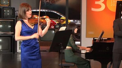 ​爱丽丝与丽莎两位美女协作舒伯特《鳟鱼》五重奏，泛出靓丽的光泽