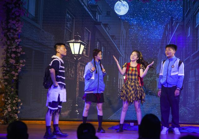 少儿单人舞台剧(阜阳首部大型儿童音乐舞台剧暑假带着孩子一起追梦)(5)