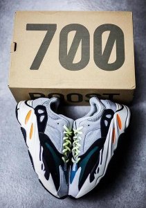 ​椰子700怎么样(椰子700脚感评测)