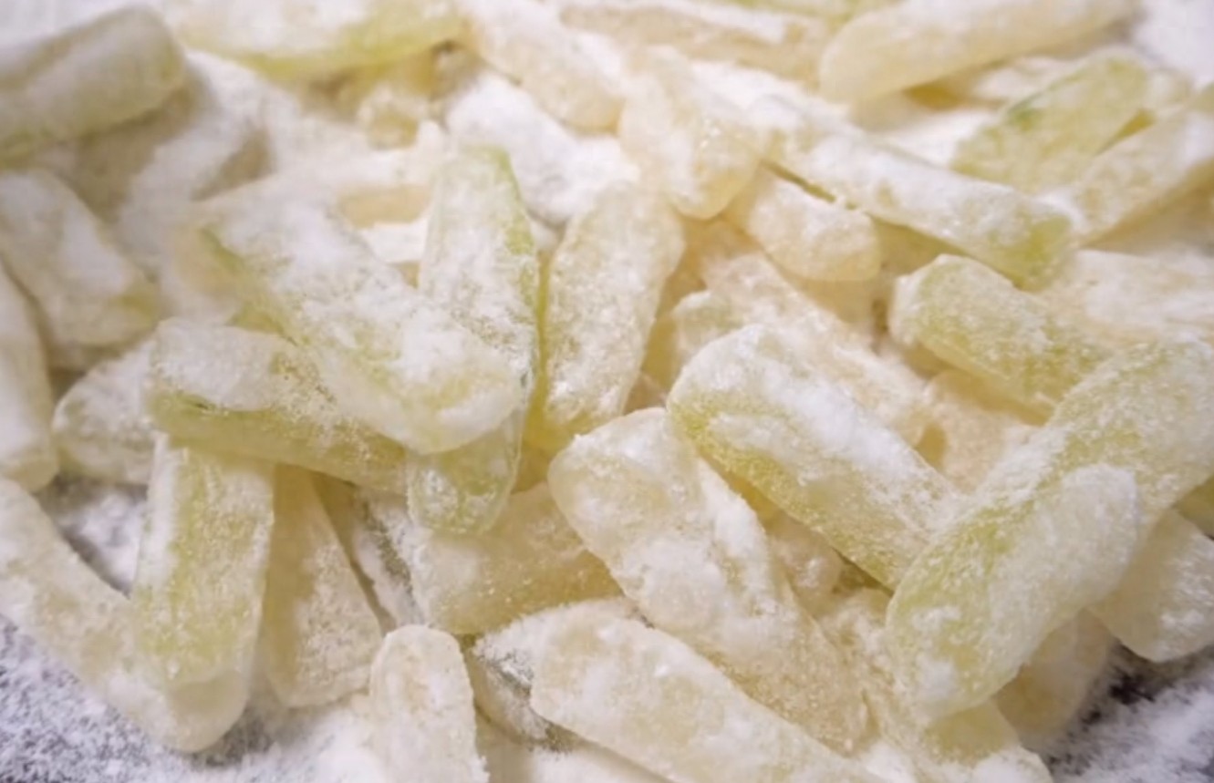 自制冬瓜糖，直接当零食也能做糕点，做法详细，几分钟就看懂