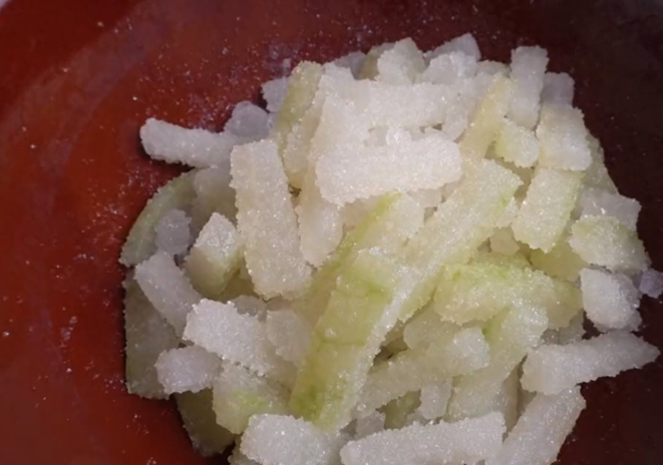 自制冬瓜糖，直接当零食也能做糕点，做法详细，几分钟就看懂