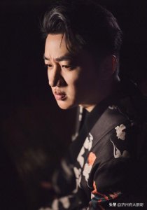 ​王祖蓝辞职TVB的一举两得：报答了曾志伟的恩义，也证明了自己