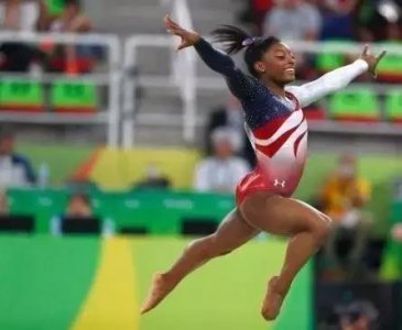 ​垄断女子全能，“黑珍珠”拜尔斯是怎样炼成的