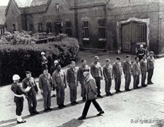 震撼人心又催泪！盘点25部经典二战电影