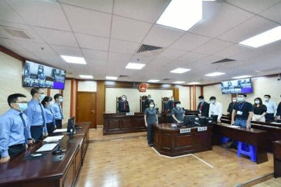 ​回顾：高考靠呼机，广东电白高考集体作弊，主犯逍遥8年才归案？