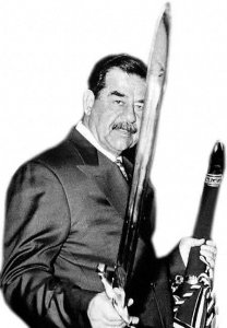 ​枭雄到阶下囚，美国摧毁的不仅是萨达姆肉体，更是伊拉克人的精神