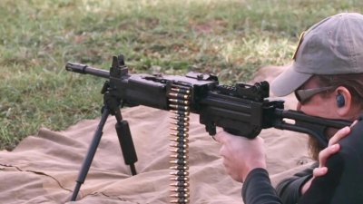 ​“小国家，大军工”，以色列内格夫机枪，优秀品质远胜“大菠萝”