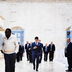 ​这个文莱王子好帅：29岁有颜有钱，坐拥1788间房，604辆劳斯莱斯