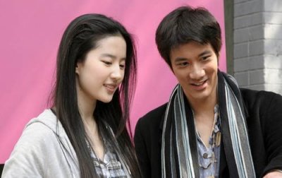 ​刘亦菲的那些绯闻男友 百分之九十的人都说与最后一位最合适