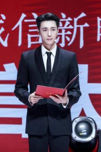 ​张艺兴工作室发布声明 响应“清朗行动”拒绝网络暴力