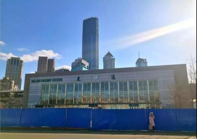 ​红海滩自驾游走哪个入口