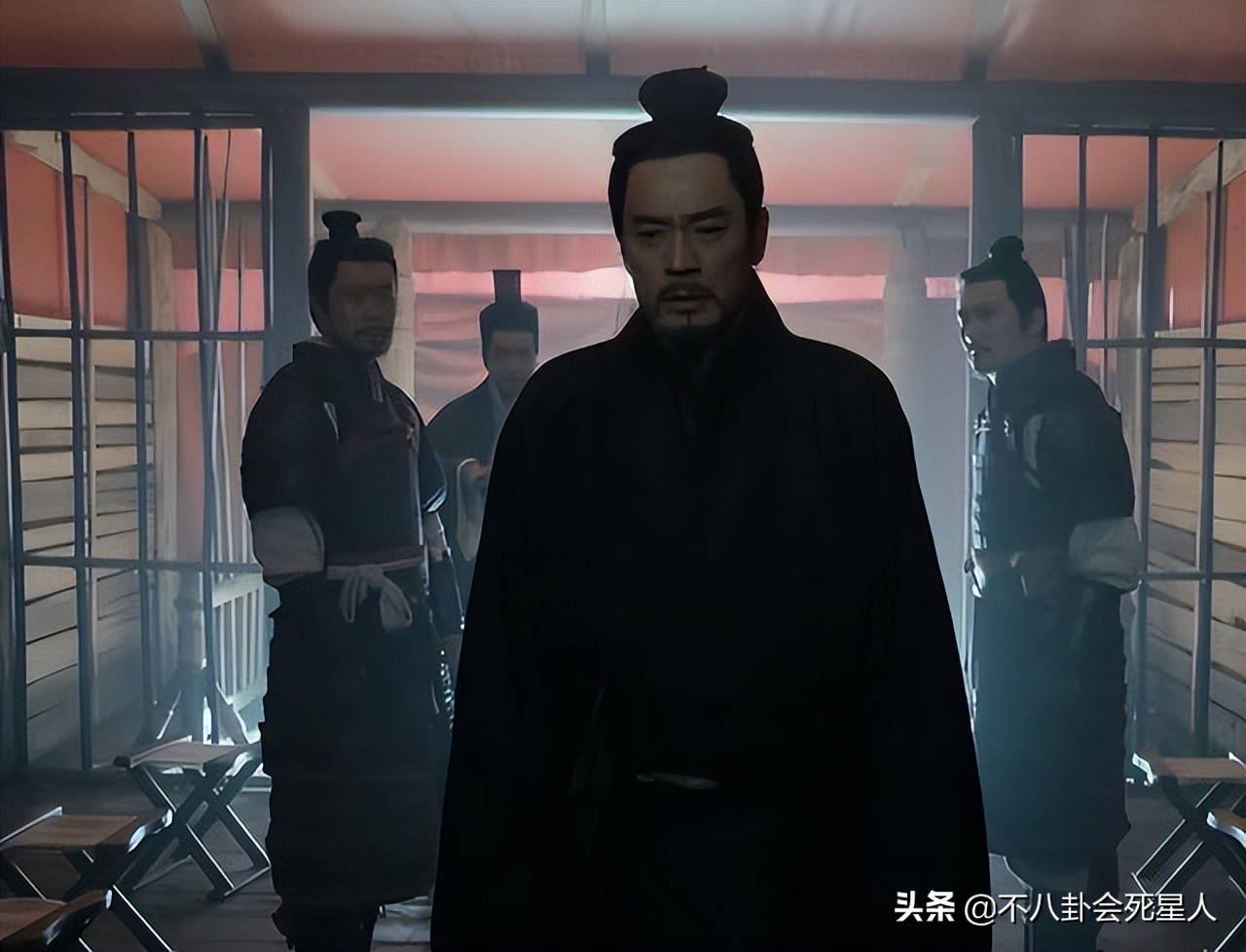 《三国演义》诸葛亮扮演者(三国演义诸葛亮扮演者有哪些)