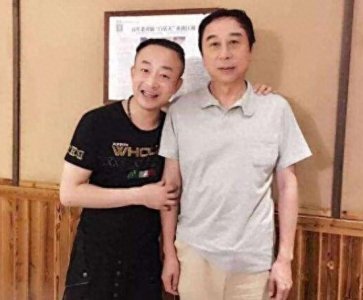 ​冯巩的这六大徒弟，一个比一个有名，还好跟对了师傅